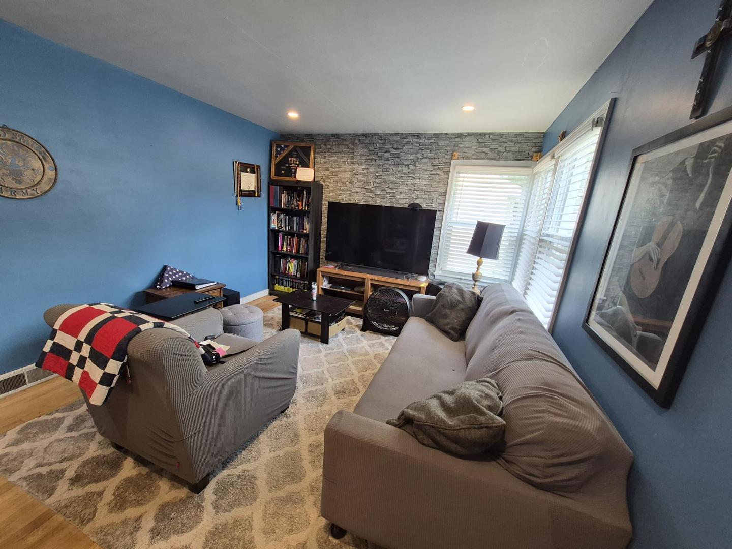 2411 29 Street Property Photo 31