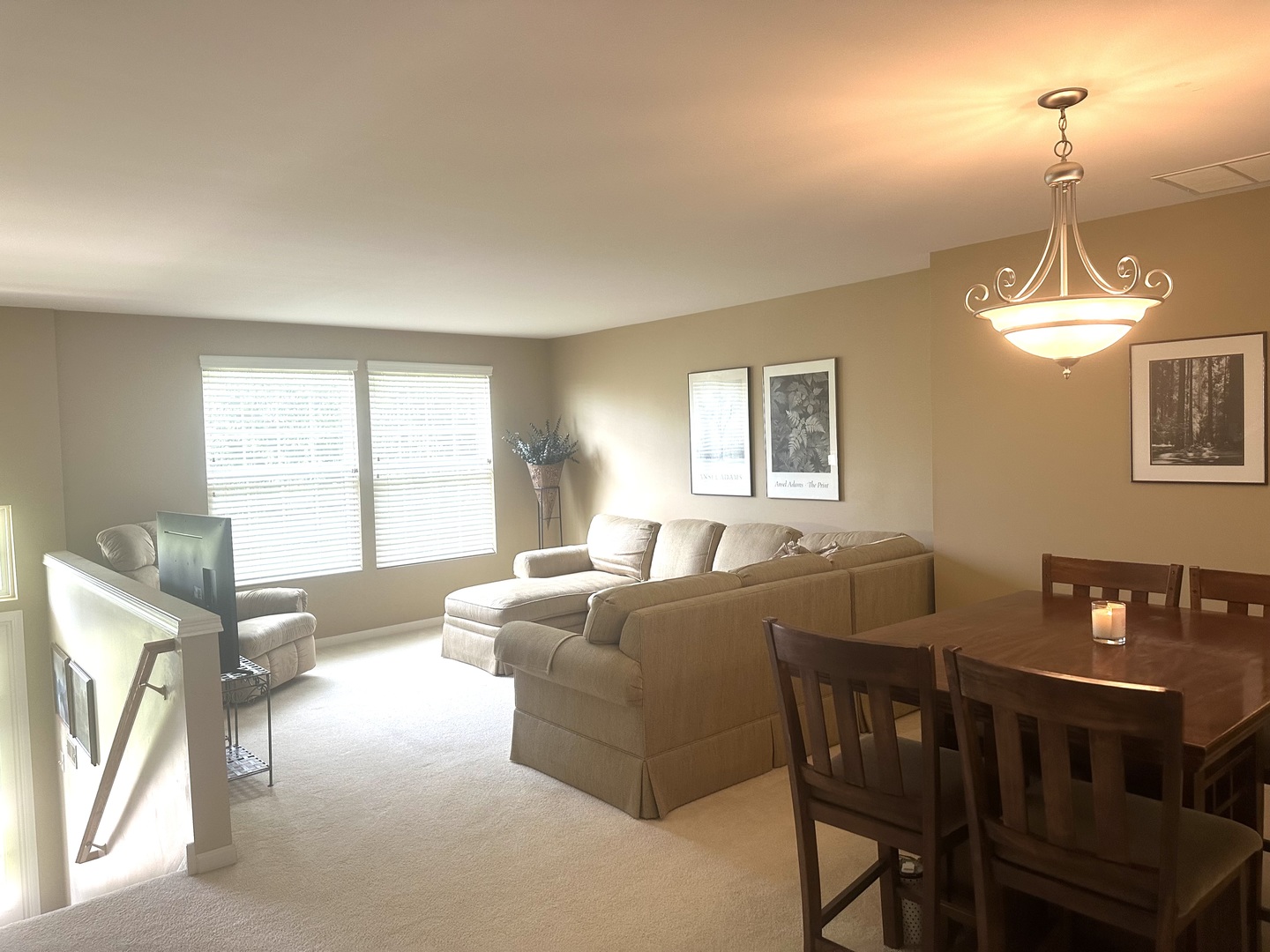 2482 Anna Way Property Photo 16