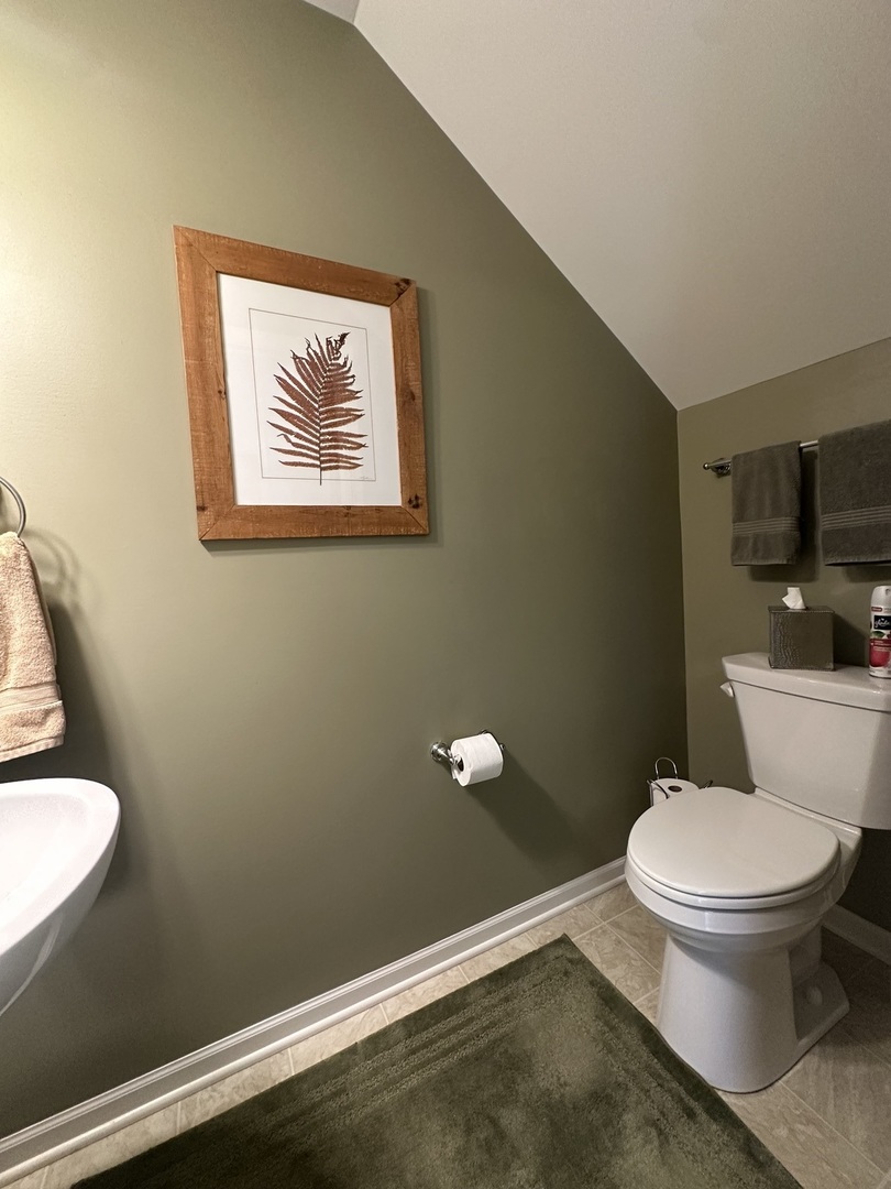 2482 Anna Way Property Photo 19