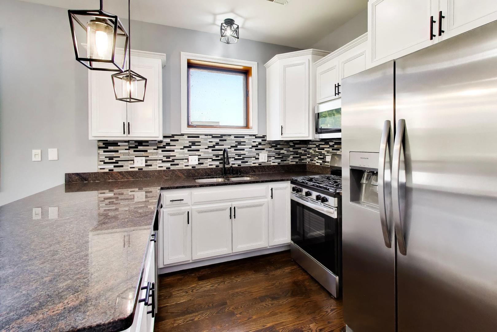 12744178 Property Photo 11