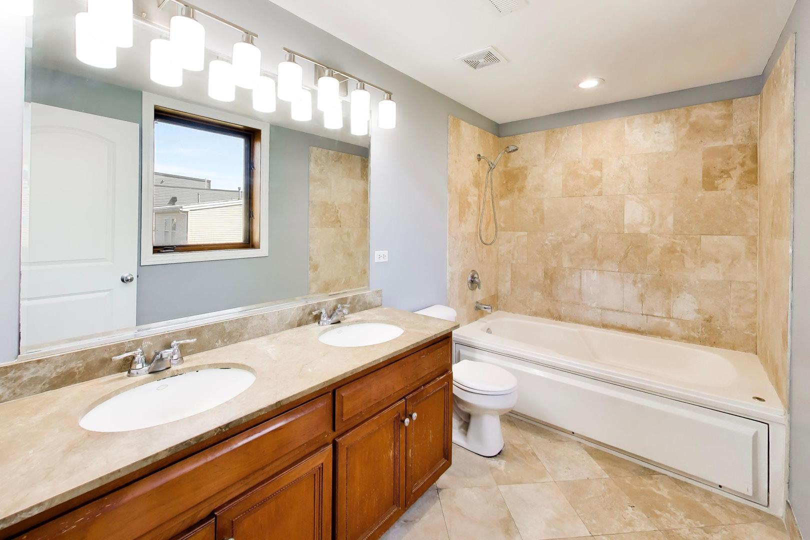 12744178 Property Photo 18