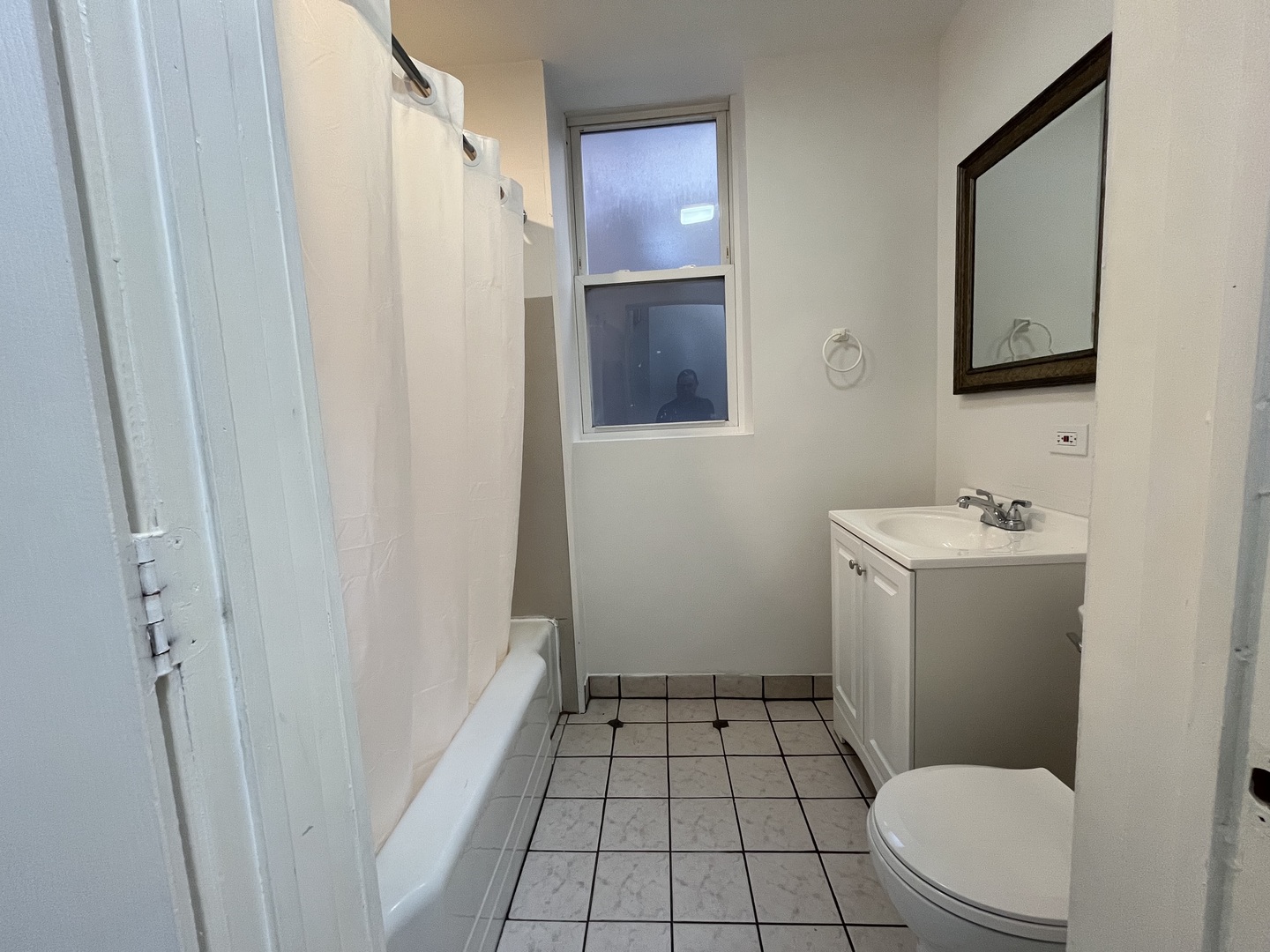 4345 S Artesian Avenue 1 Property Photo 8