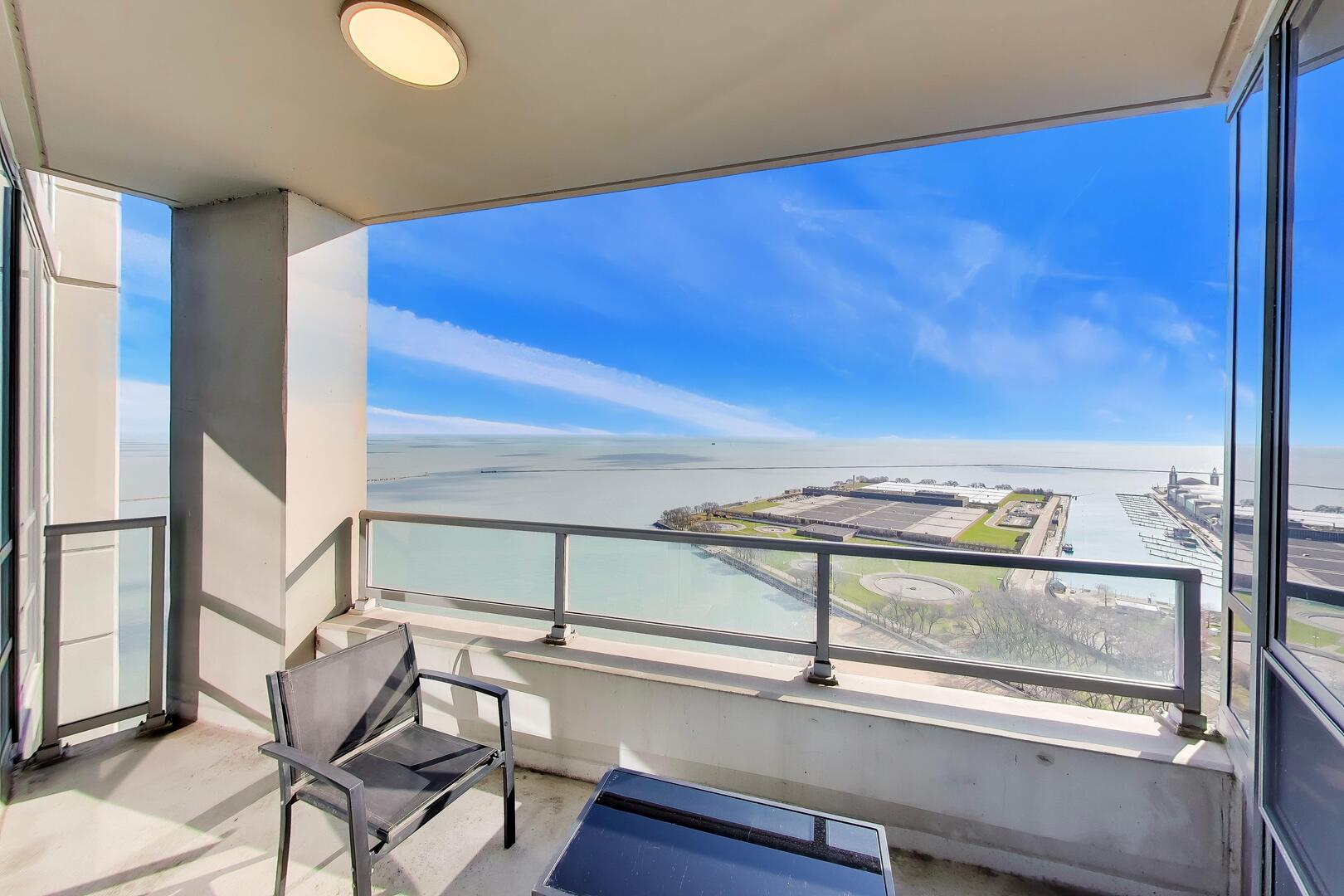 600 N Lake Shore Drive 3011 Property Photo 17