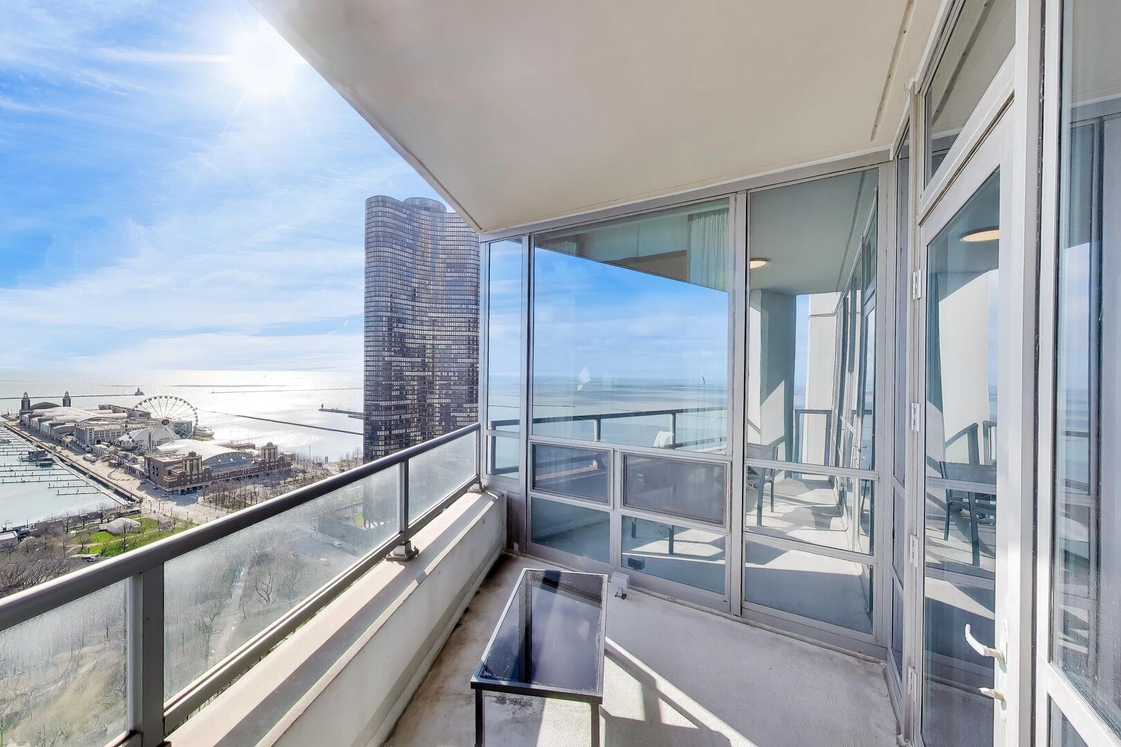 600 N Lake Shore Drive 3011 Property Photo 18