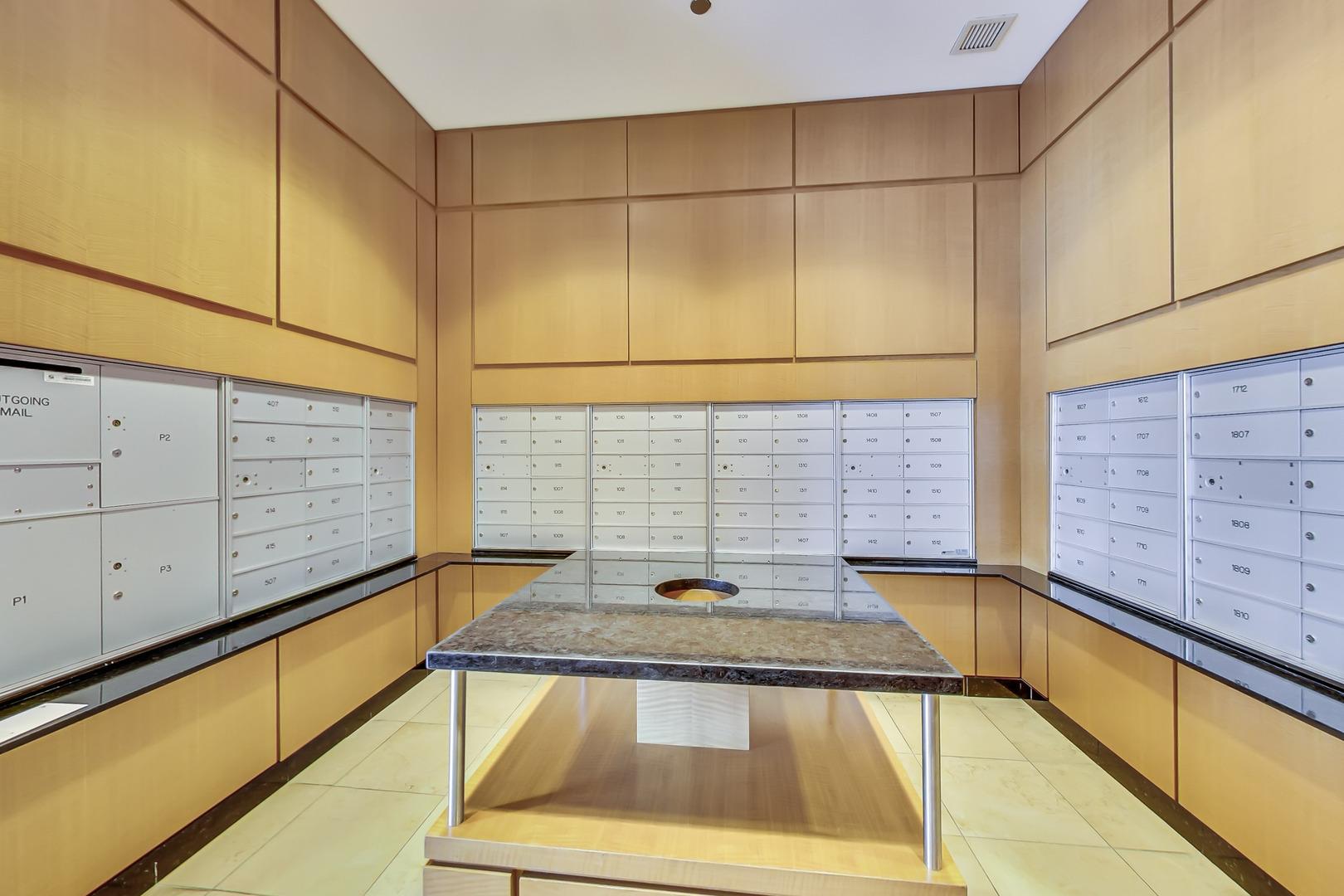 600 N Lake Shore Drive 3011 Property Photo 45