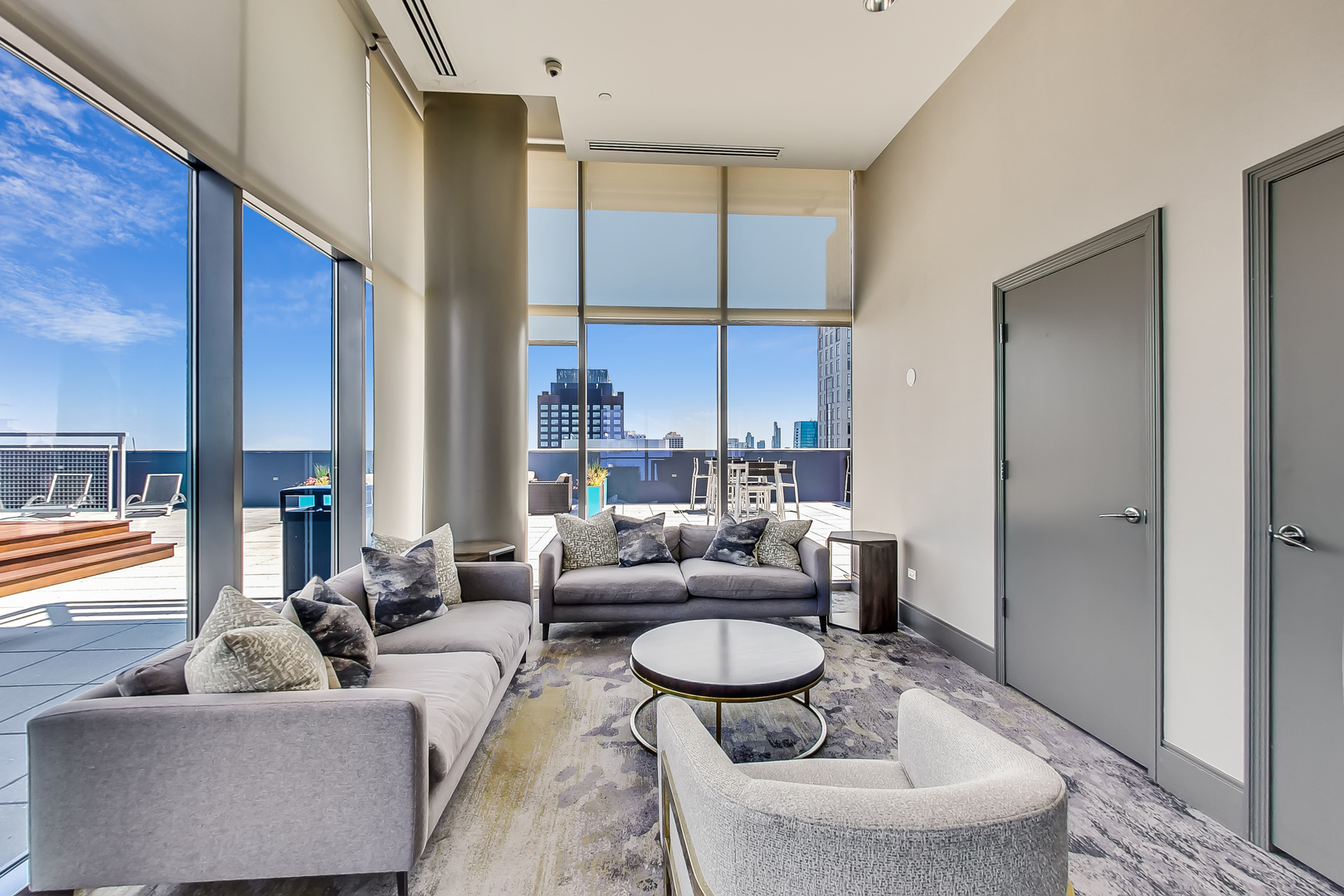 600 N Lake Shore Drive 3011 Property Photo 52