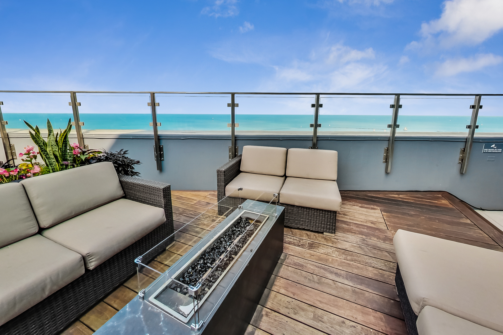 600 N Lake Shore Drive 3011 Property Photo 63