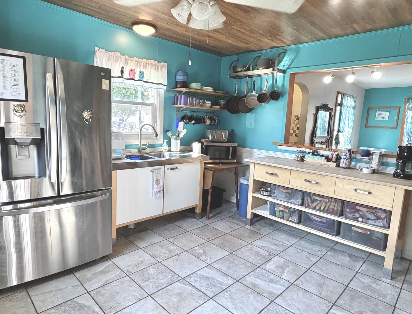 2725 2nd Street Property Photo 9