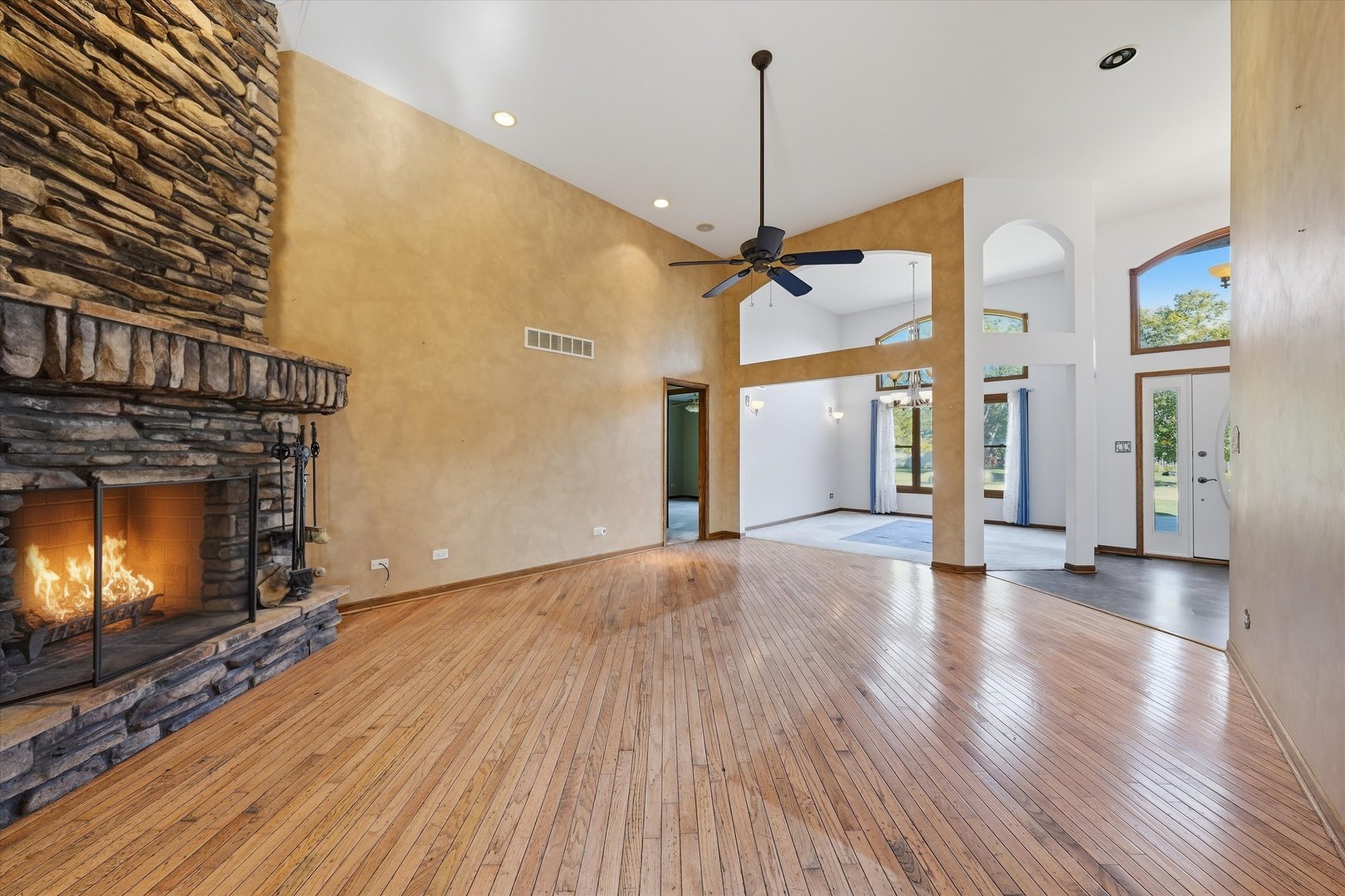 1544 Wayne Drive Property Photo 4