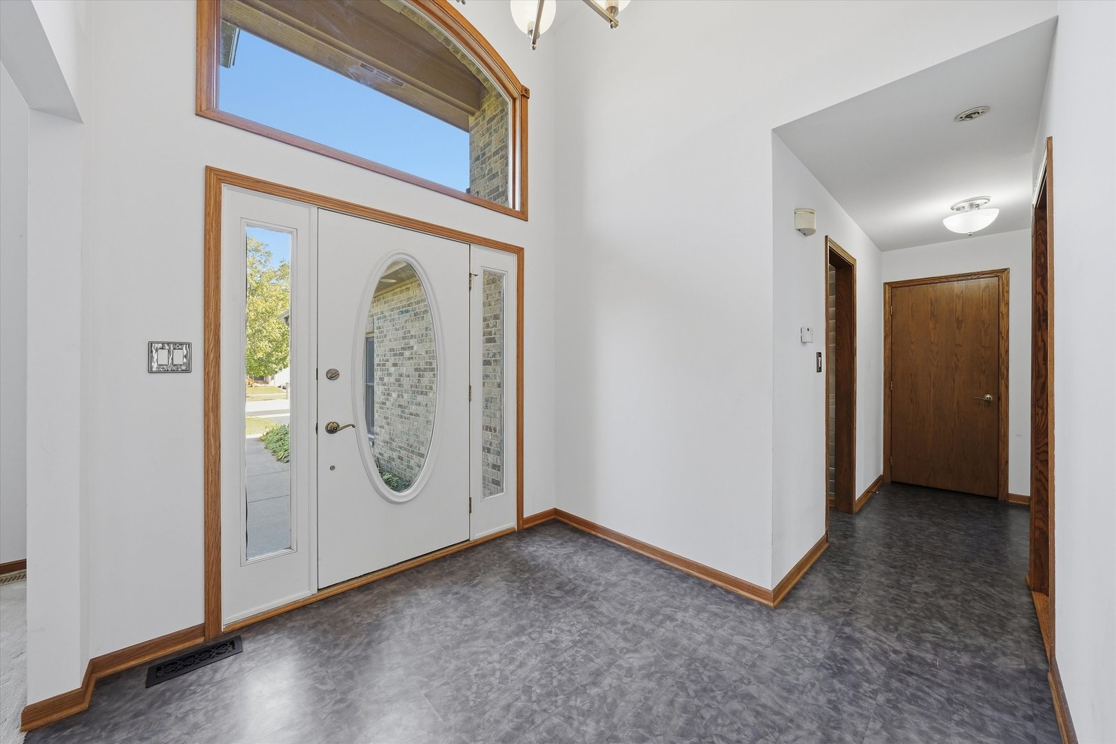 1544 Wayne Drive Property Photo 6