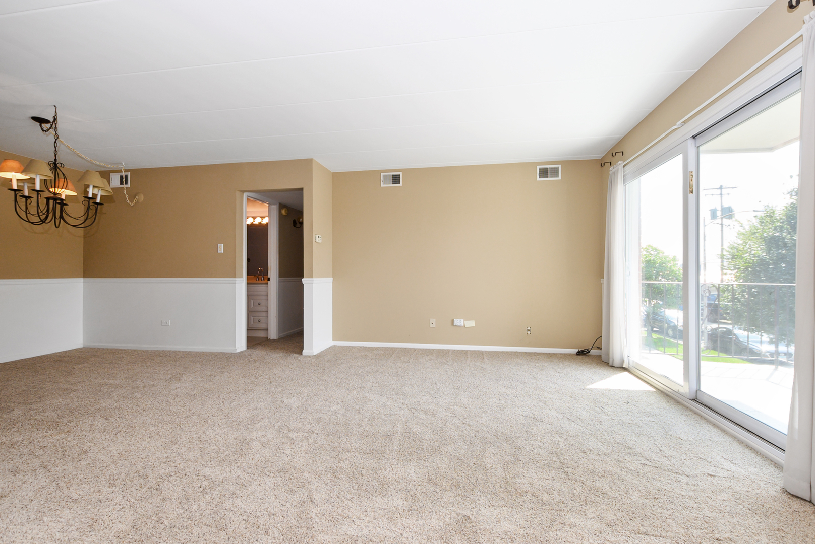 10811 S Keating Avenue 2sw Property Photo 7