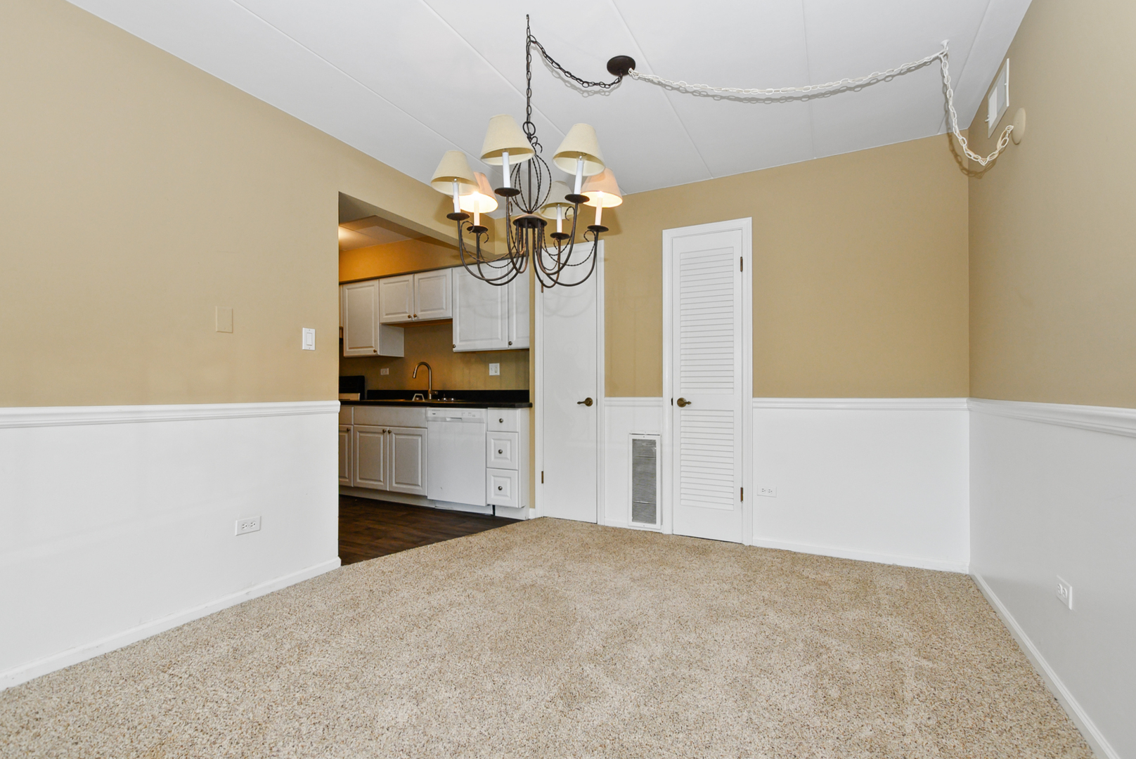 10811 S Keating Avenue 2sw Property Photo 8