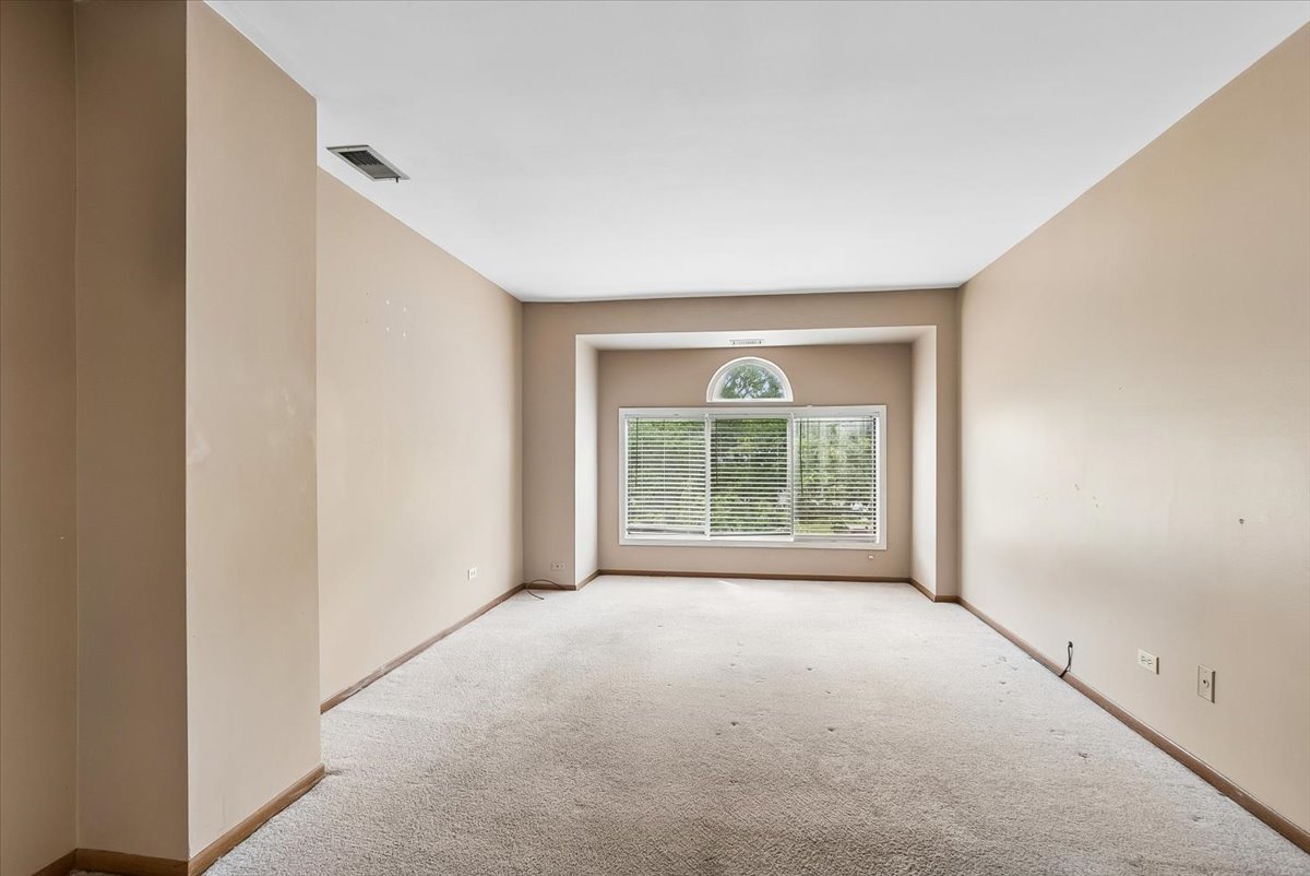 441 Park Ridge Lane G Property Photo 6