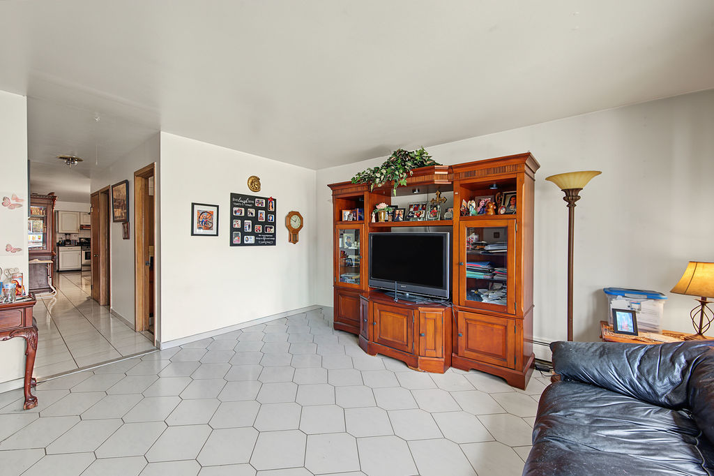 1513 Maple Avenue Property Photo 8