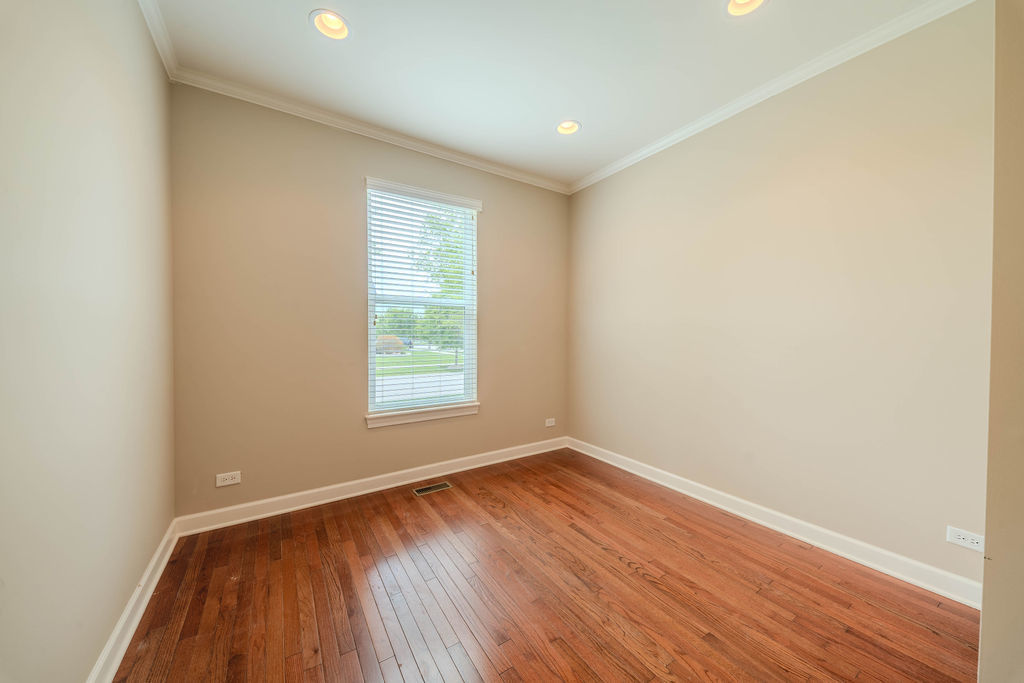 781 Richwood Avenue Property Photo 16