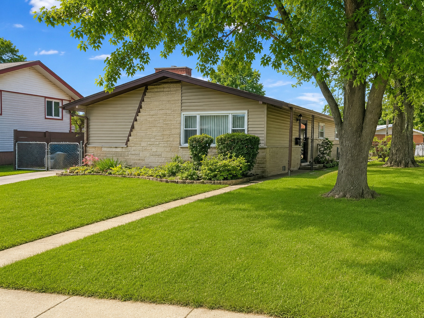 13514 Short Drive Property Photo 1
