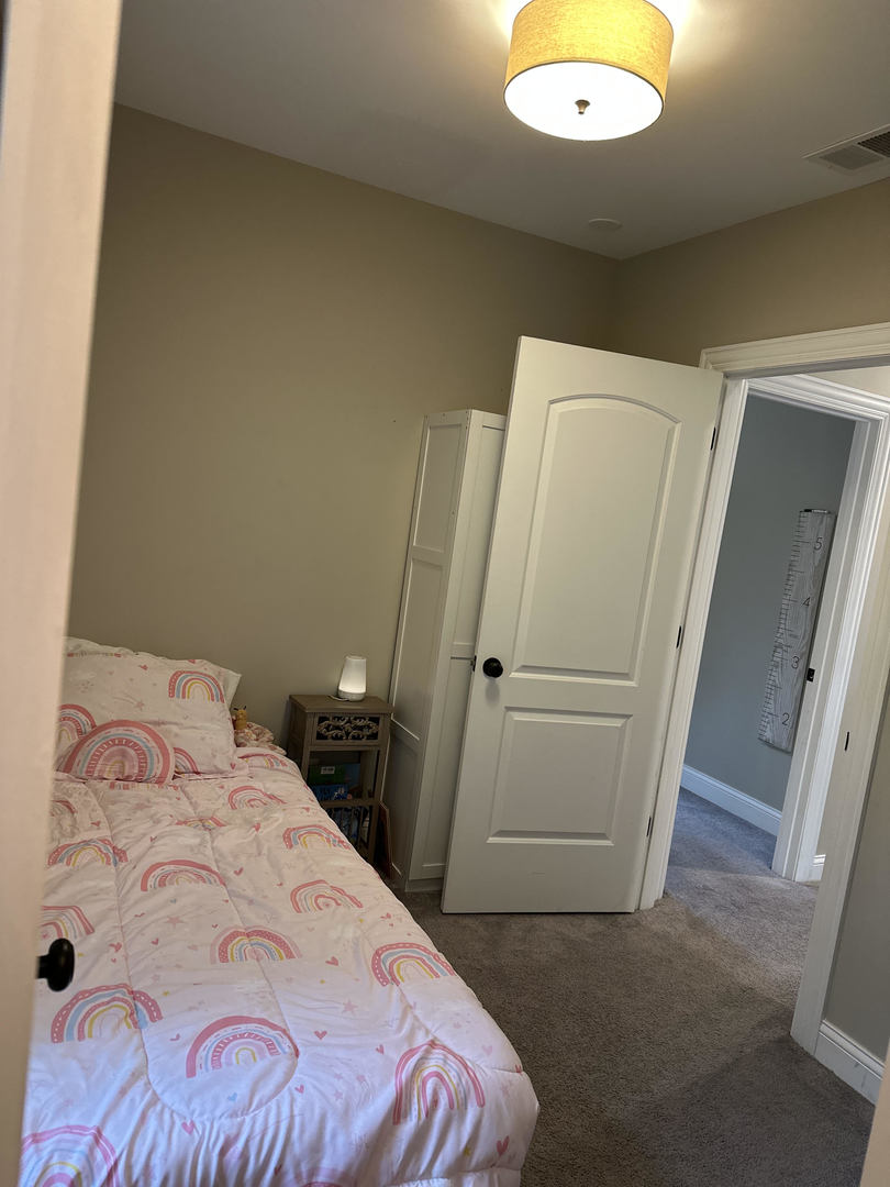 743 S Lombard Avenue Property Photo 14