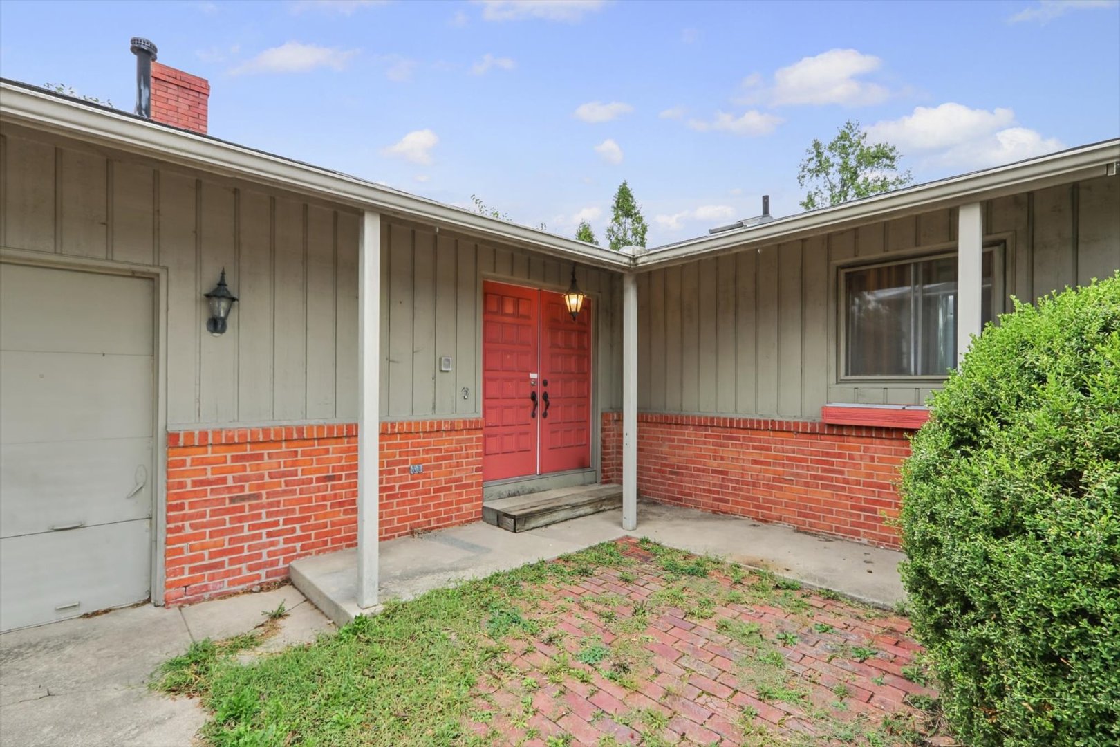 1913 Moraine Drive Property Photo 6