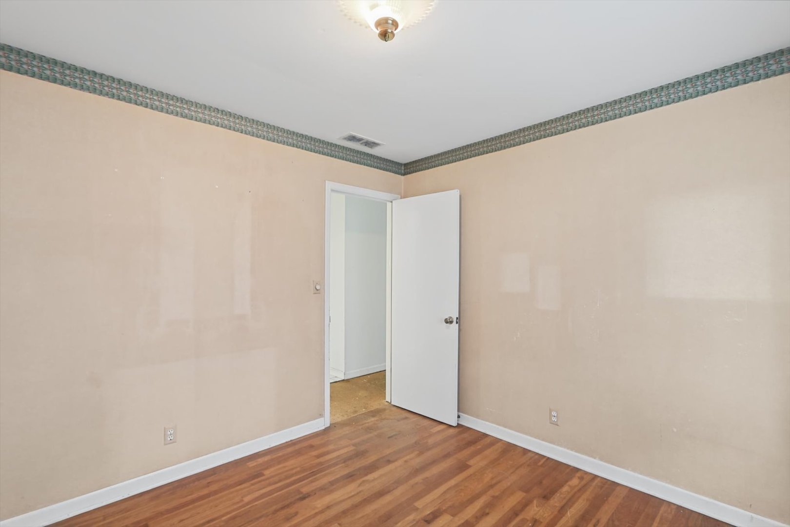 1913 Moraine Drive Property Photo 23