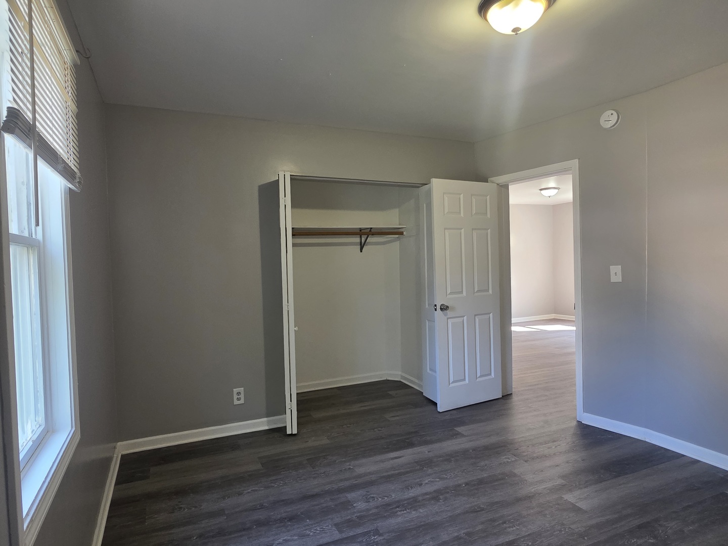 205 S Park Avenue Property Photo 6