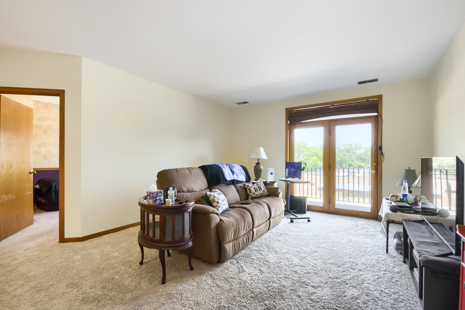 11035 Deblin Lane 305 Property Photo 3