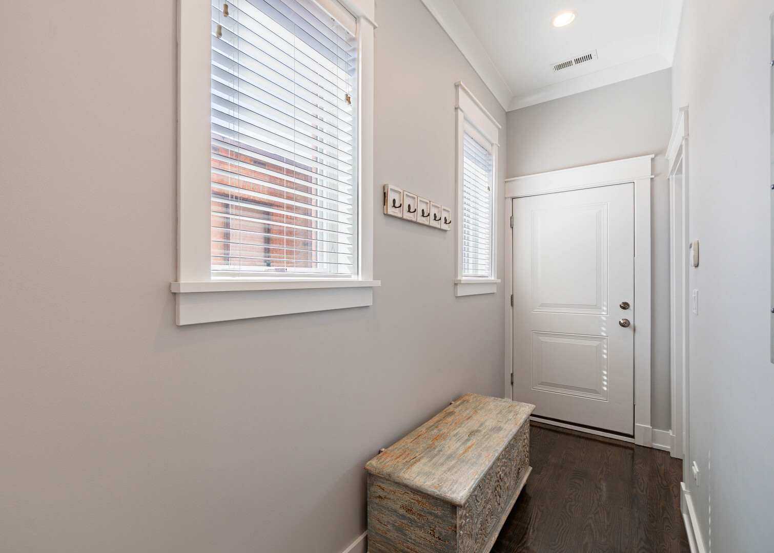 920 W Wrightwood Avenue 2 Property Photo 10