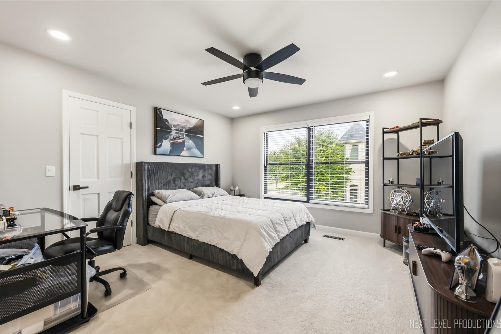4070 Meadow View Drive Property Photo 34