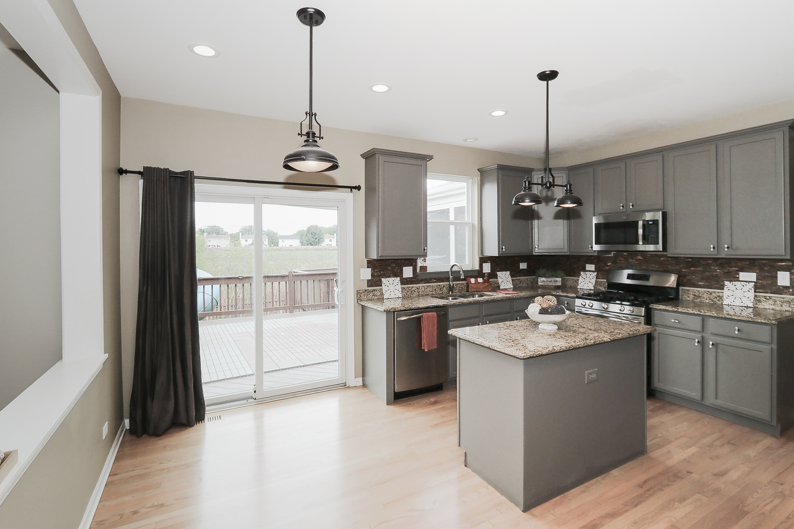 1112 Spinnaker Street Property Photo 10