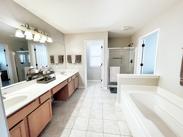 1112 Spinnaker Street Property Photo 15