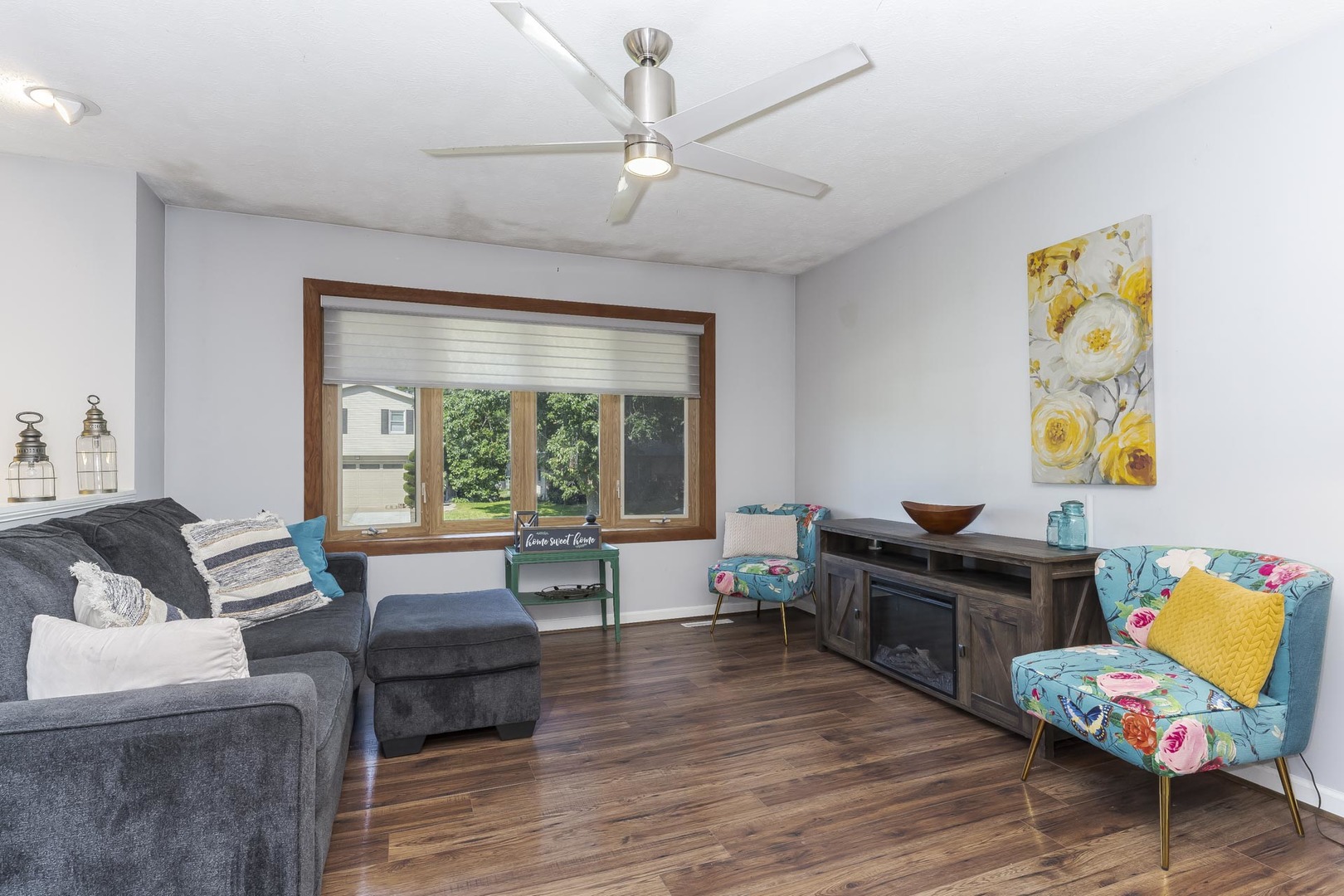 204 Rebecca Lane Property Photo 11