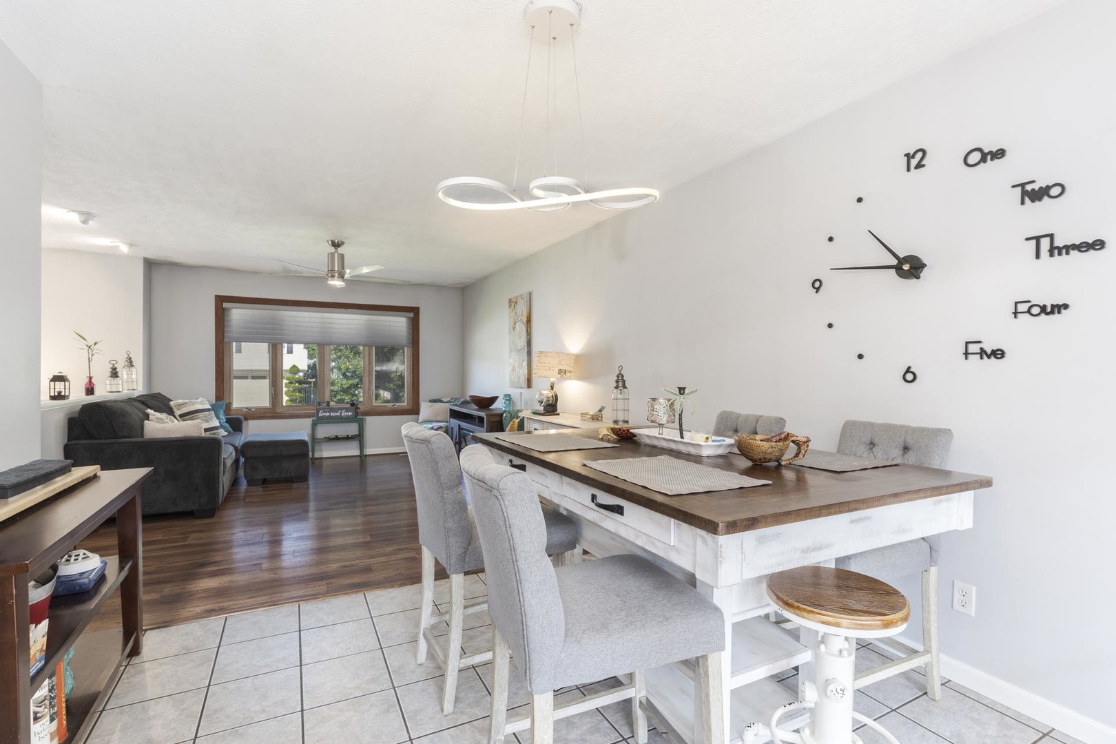 204 Rebecca Lane Property Photo 14