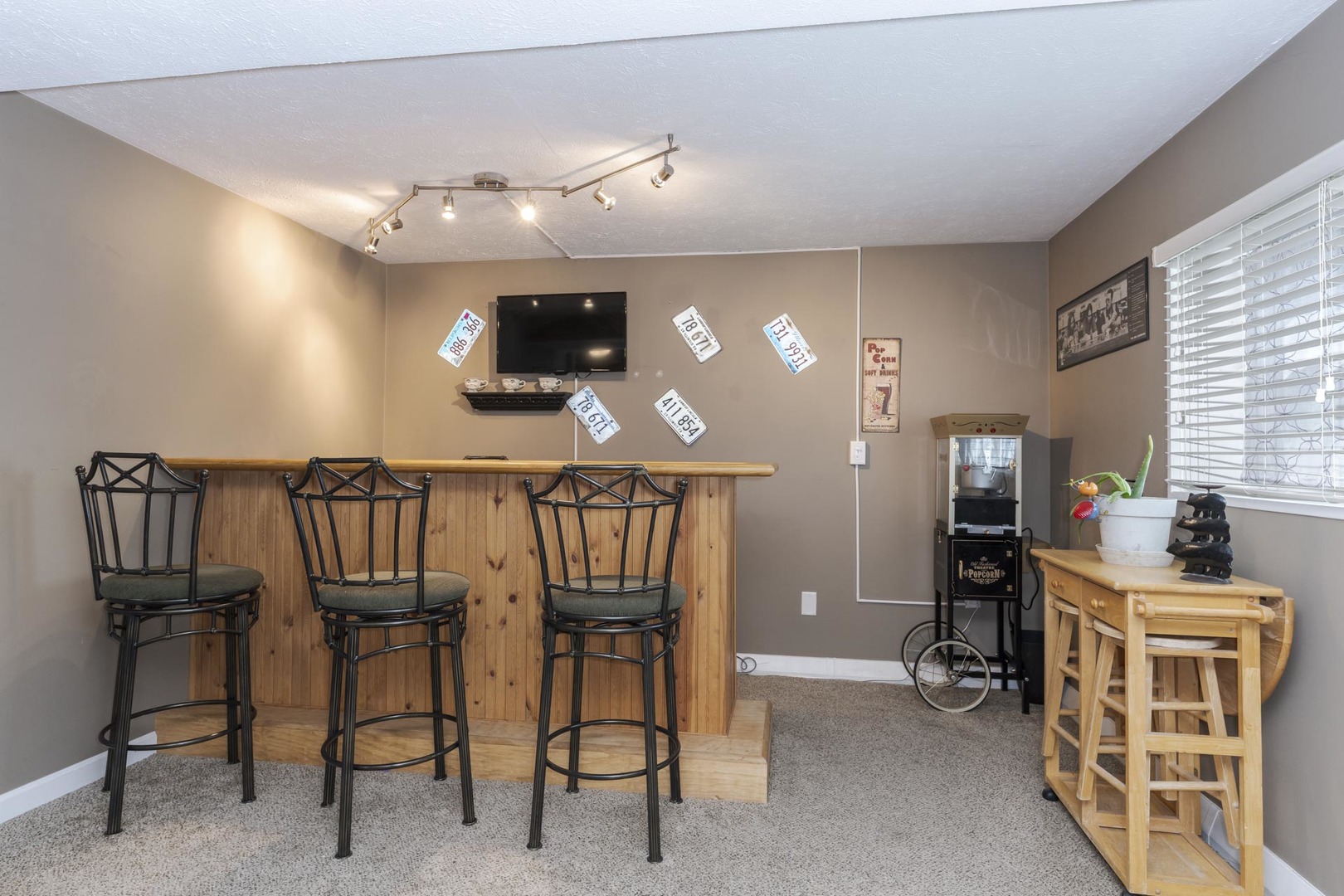204 Rebecca Lane Property Photo 31