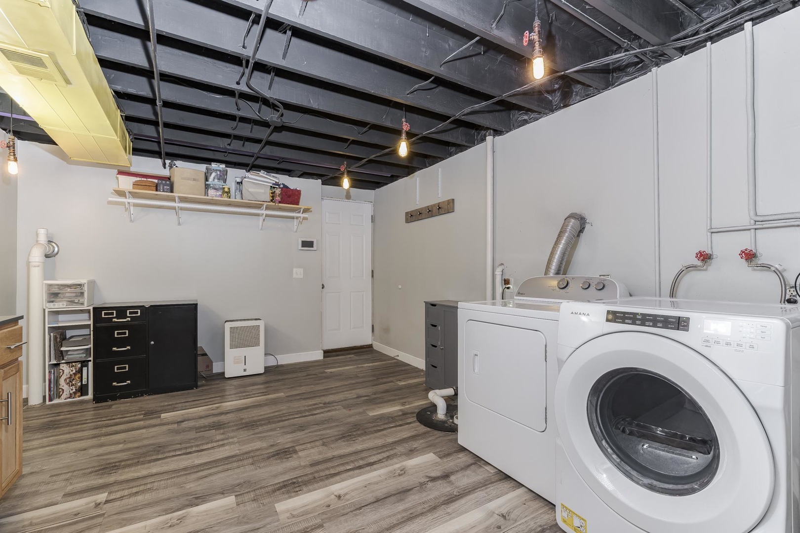 204 Rebecca Lane Property Photo 33