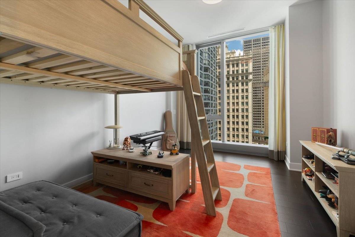 403 N Wabash Avenue 10b Property Photo 20