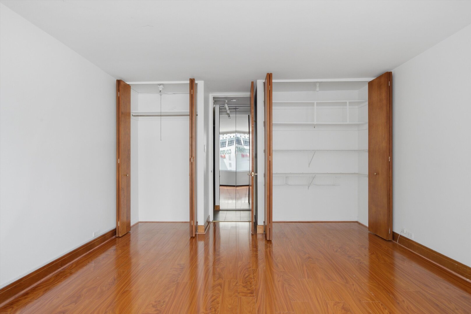 535 N Michigan Avenue 1009 Property Photo 11