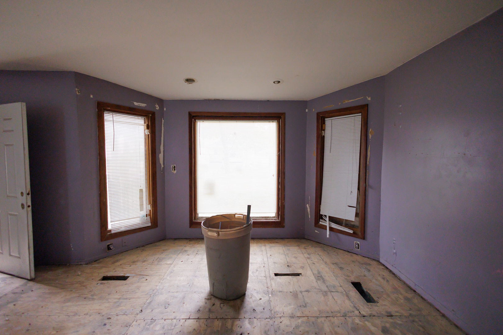 980 S 6th Avenue Property Photo 6