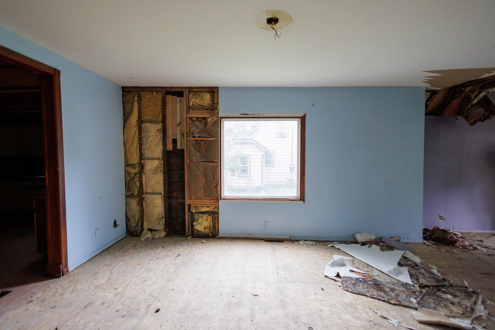 980 S 6th Avenue Property Photo 8