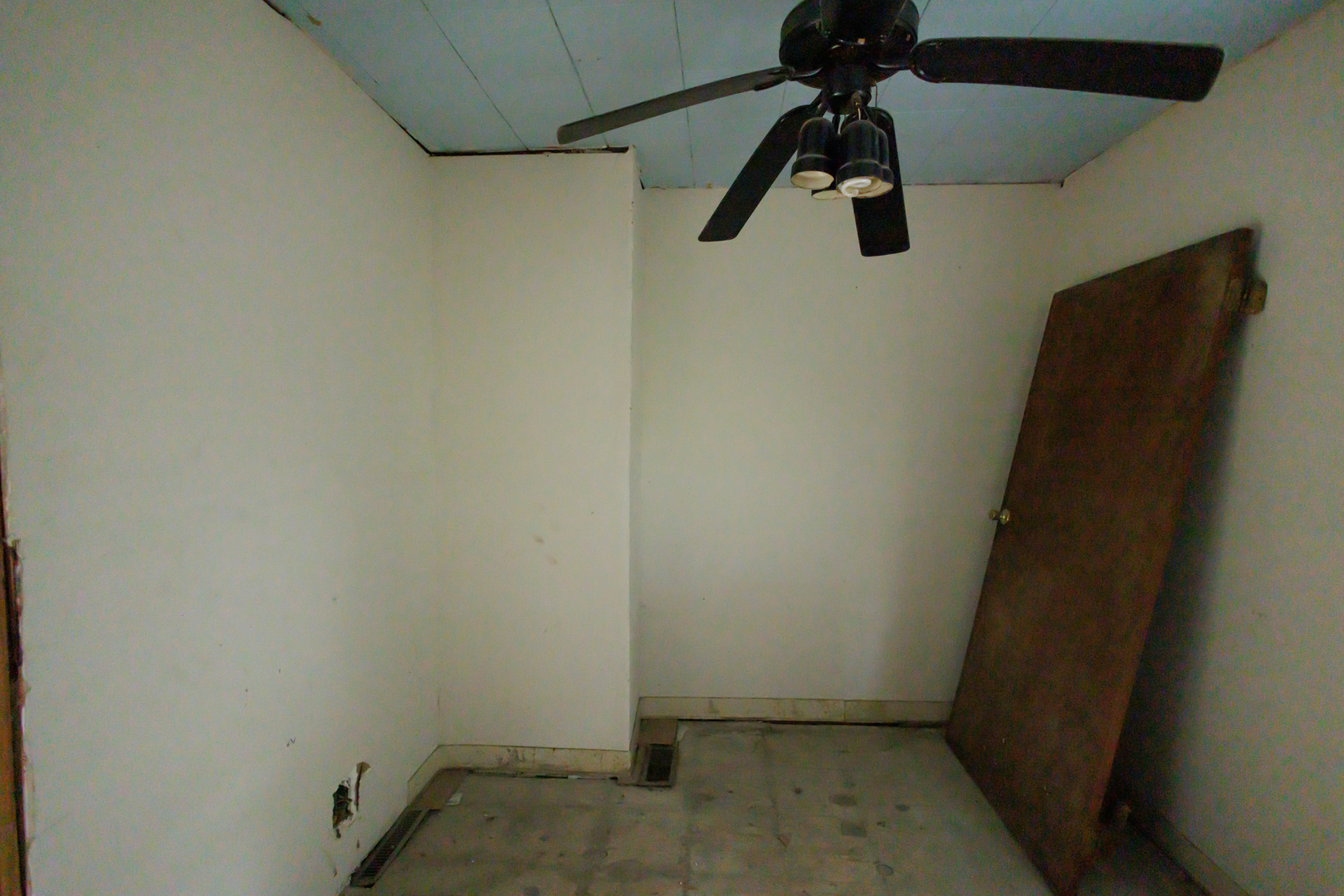980 S 6th Avenue Property Photo 14