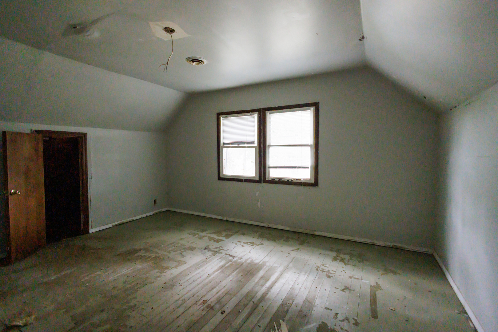 980 S 6th Avenue Property Photo 20