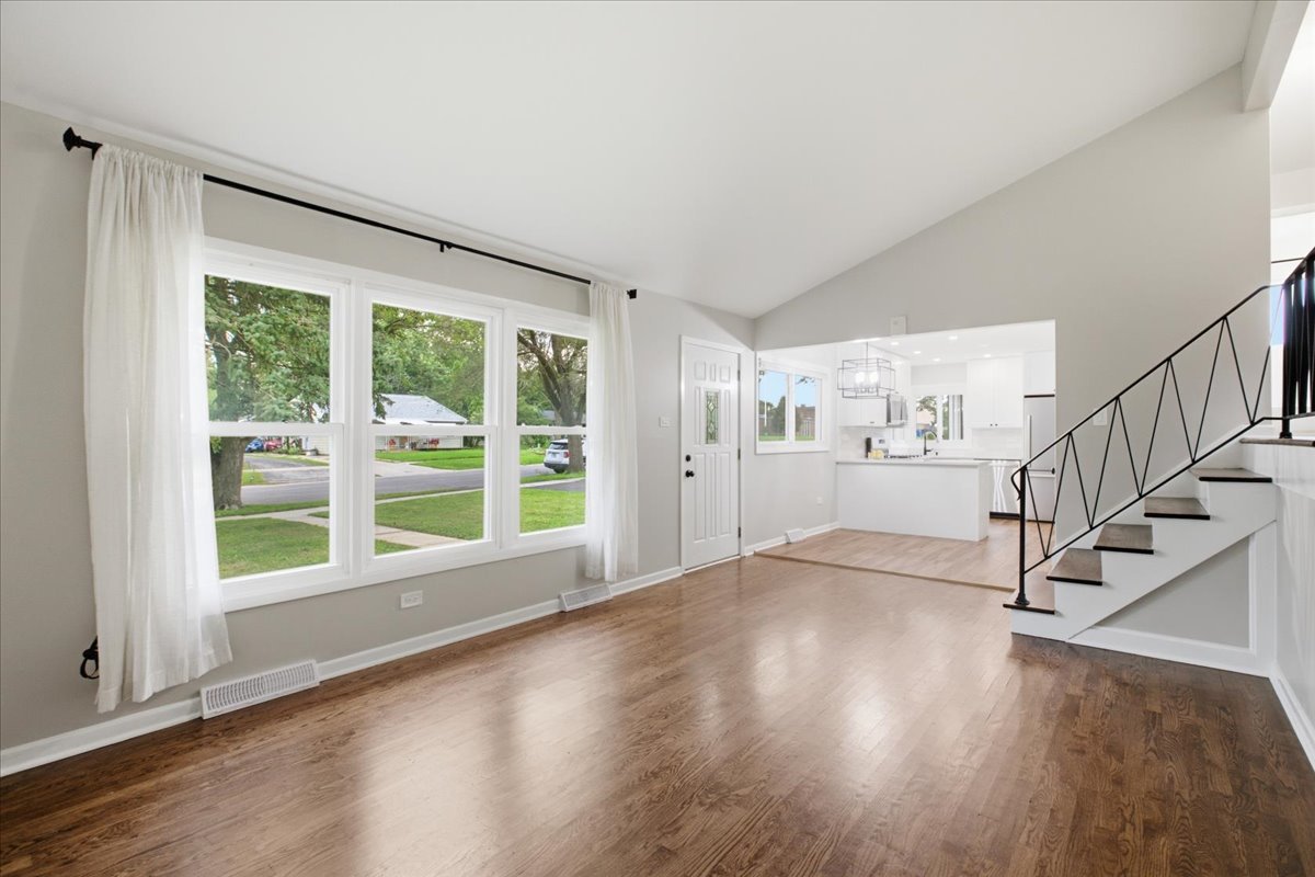 1108 Kim Place Property Photo 5