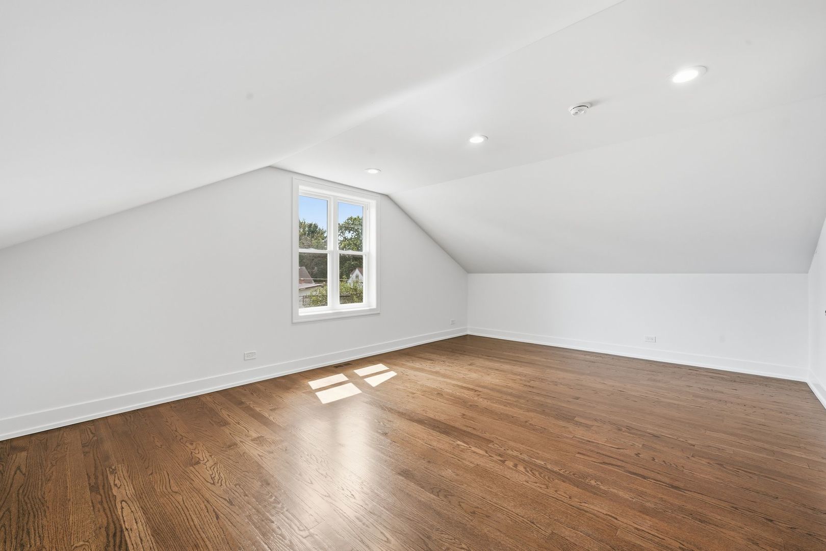 6939 W 95th Place Property Photo 17