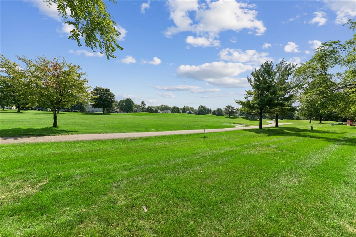 1459 Golfview Drive Property Photo 2