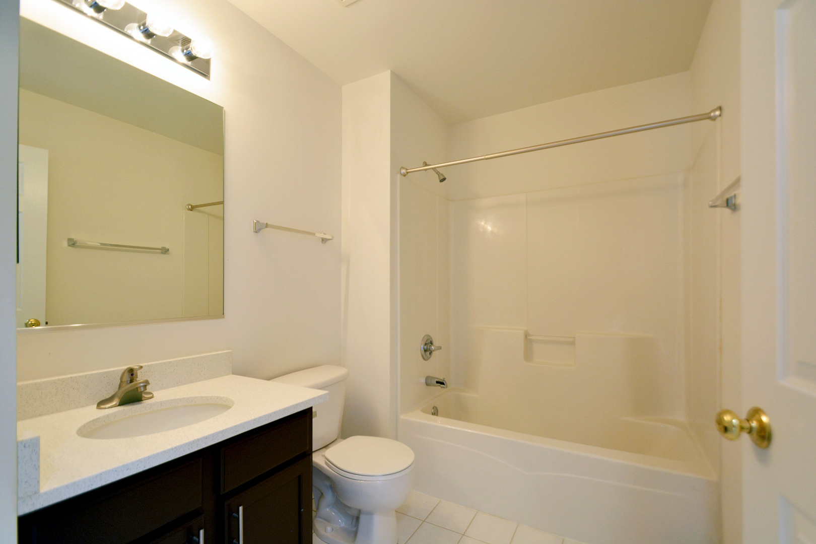 208 Westminster Drive Property Photo 32