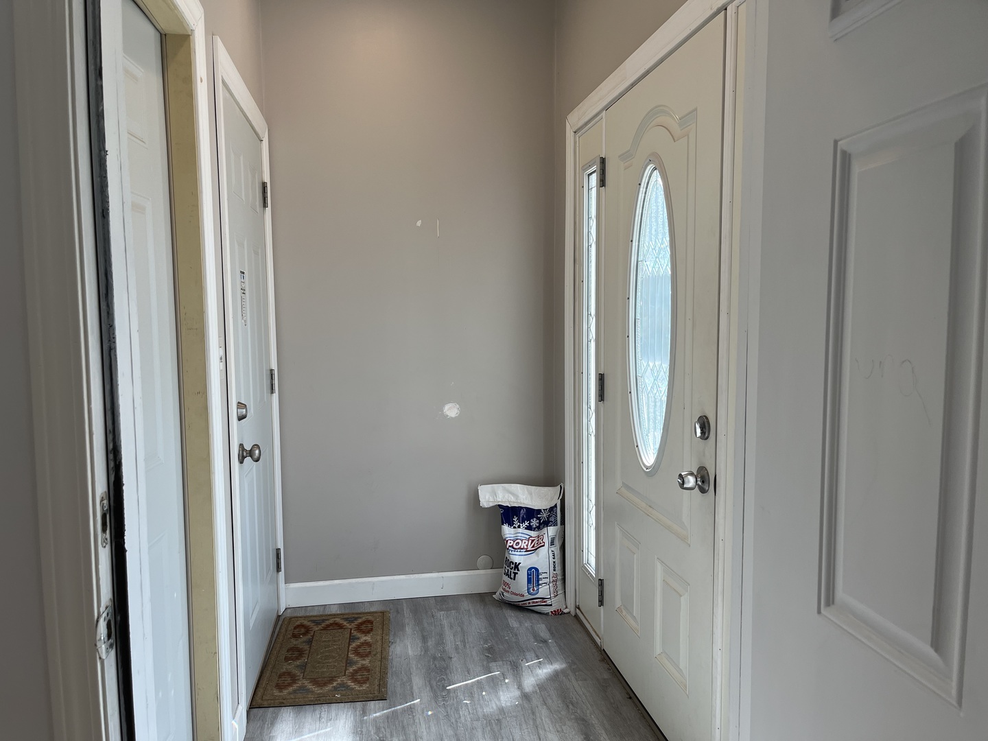 4345 S Artesian Avenue Bsmt Property Photo 4