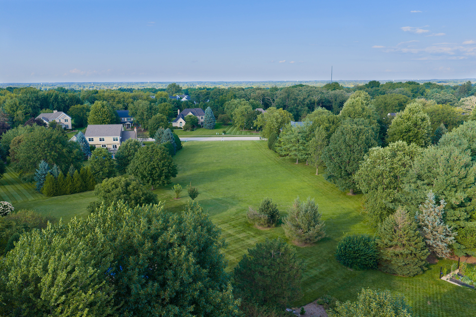 1211 Mink Trail Property Photo 4