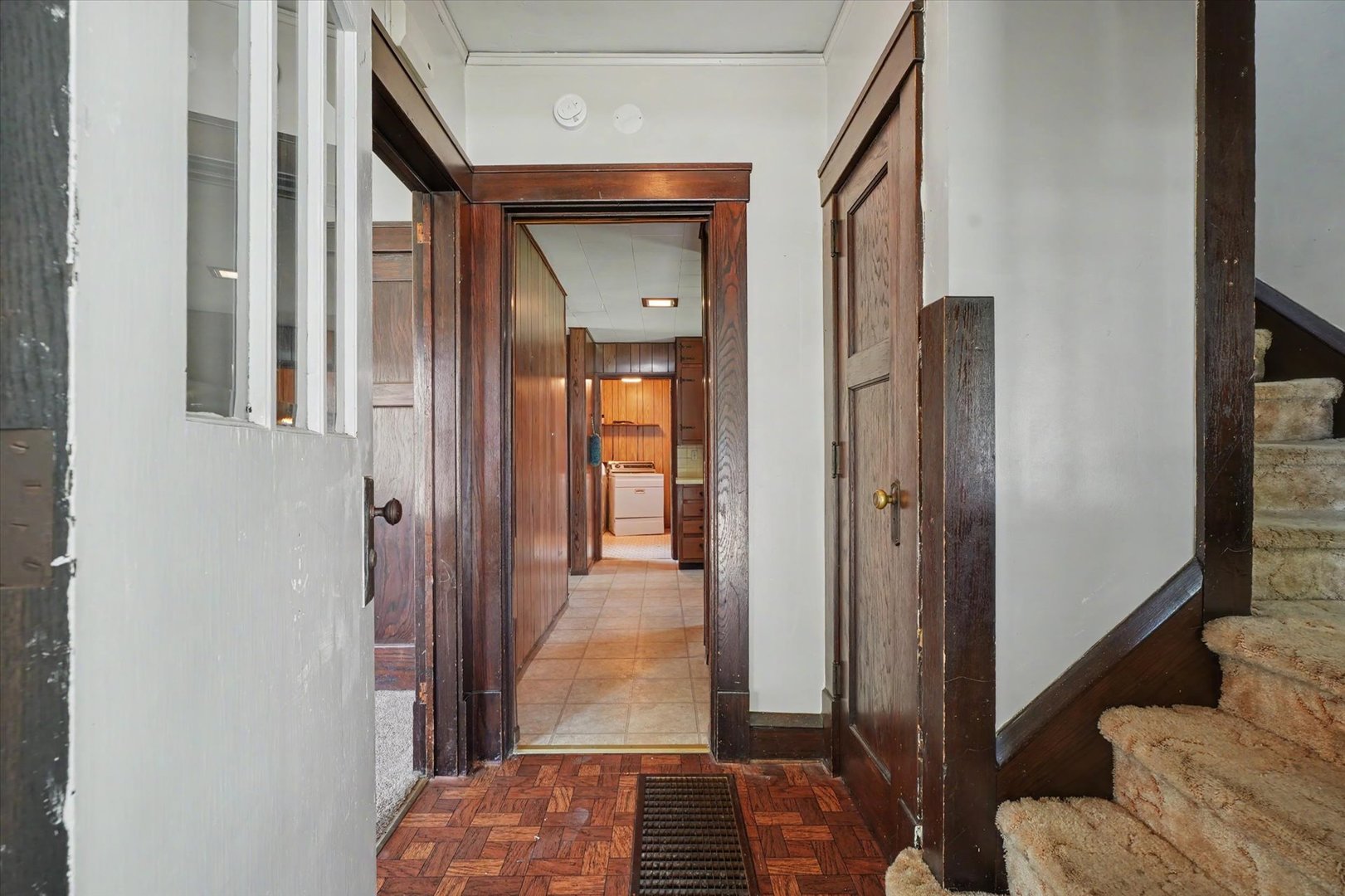 203 S West Street Property Photo 7