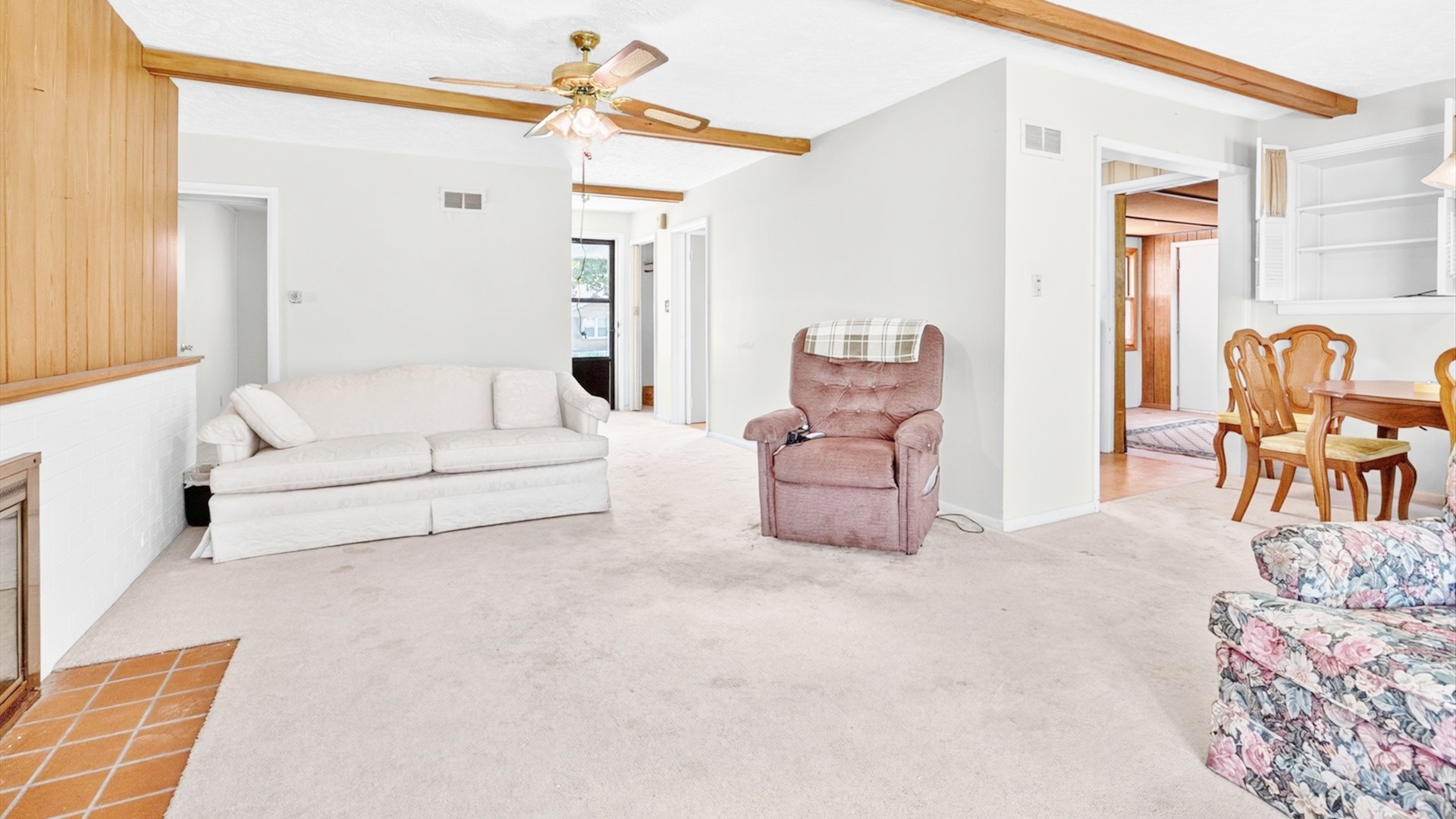 10 Walker Drive Property Photo 2