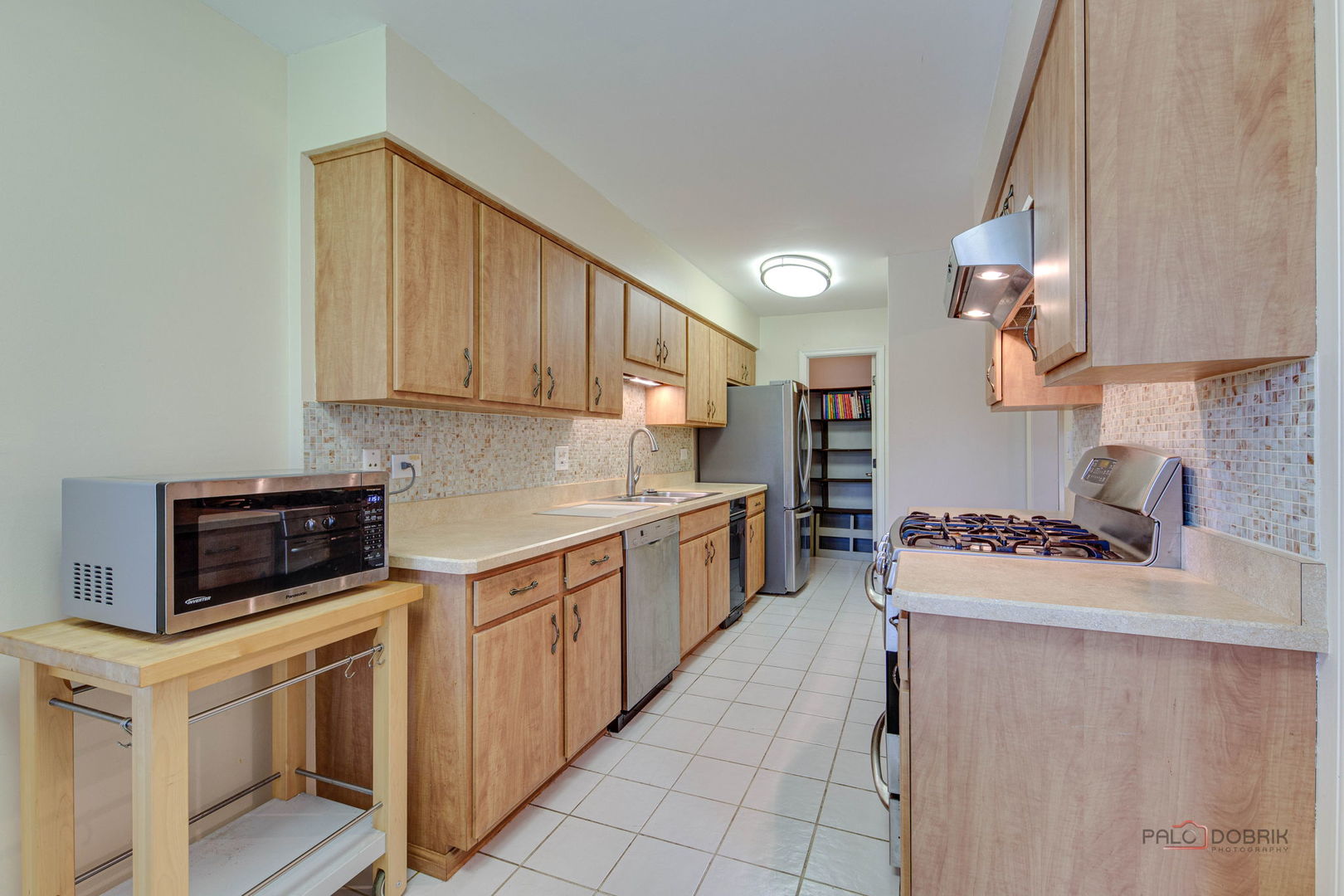 19w182 Ginny Lane 182 Property Photo 11