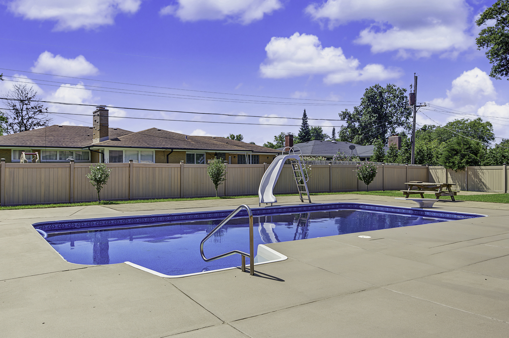 378 Oakwood Drive Property Photo 25