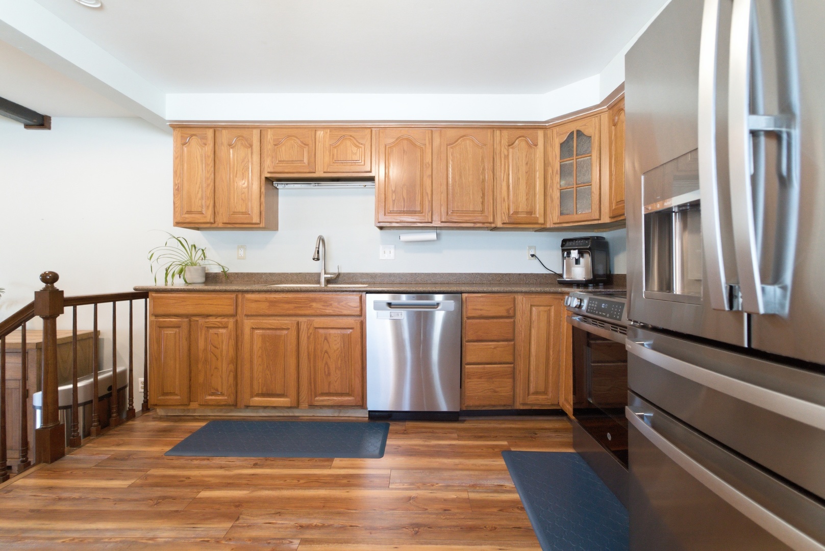 1847 W Tower Drive Property Photo 6